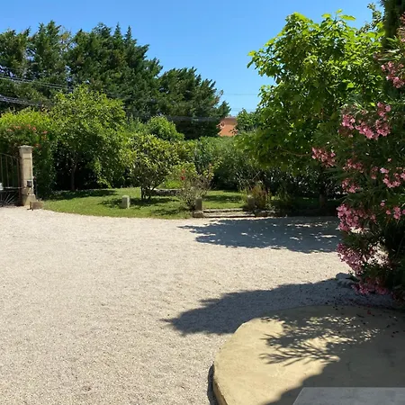 Les Cigales Du Nizon Villa *