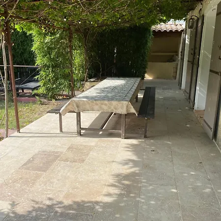 Les Cigales Du Nizon Villa *